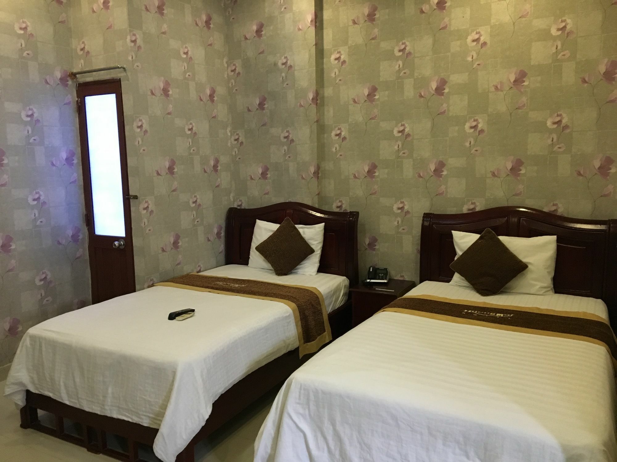 Huong Mai 2 Hotel *